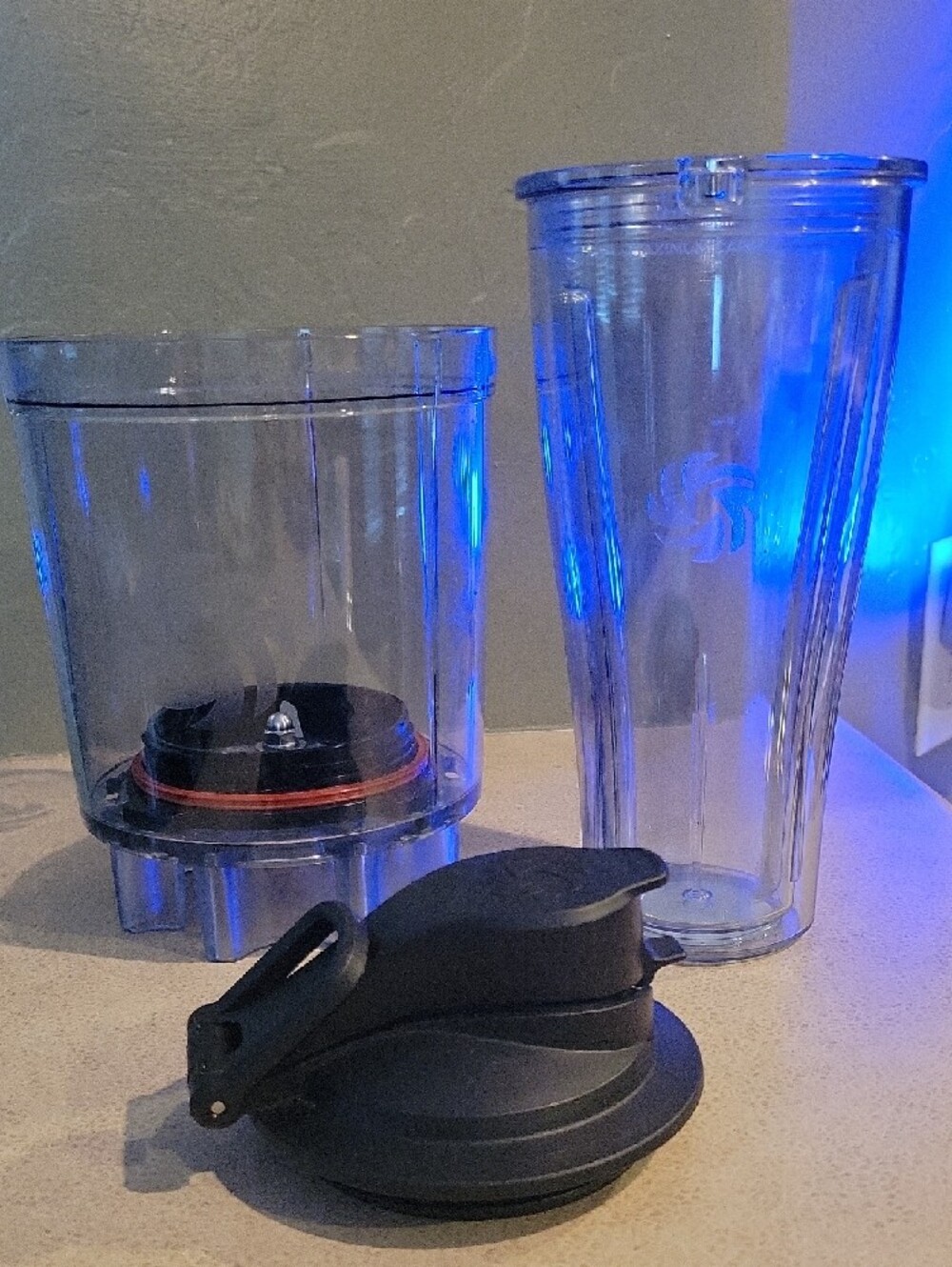 Vitamix Adapter With 20 Oz Blender Cup